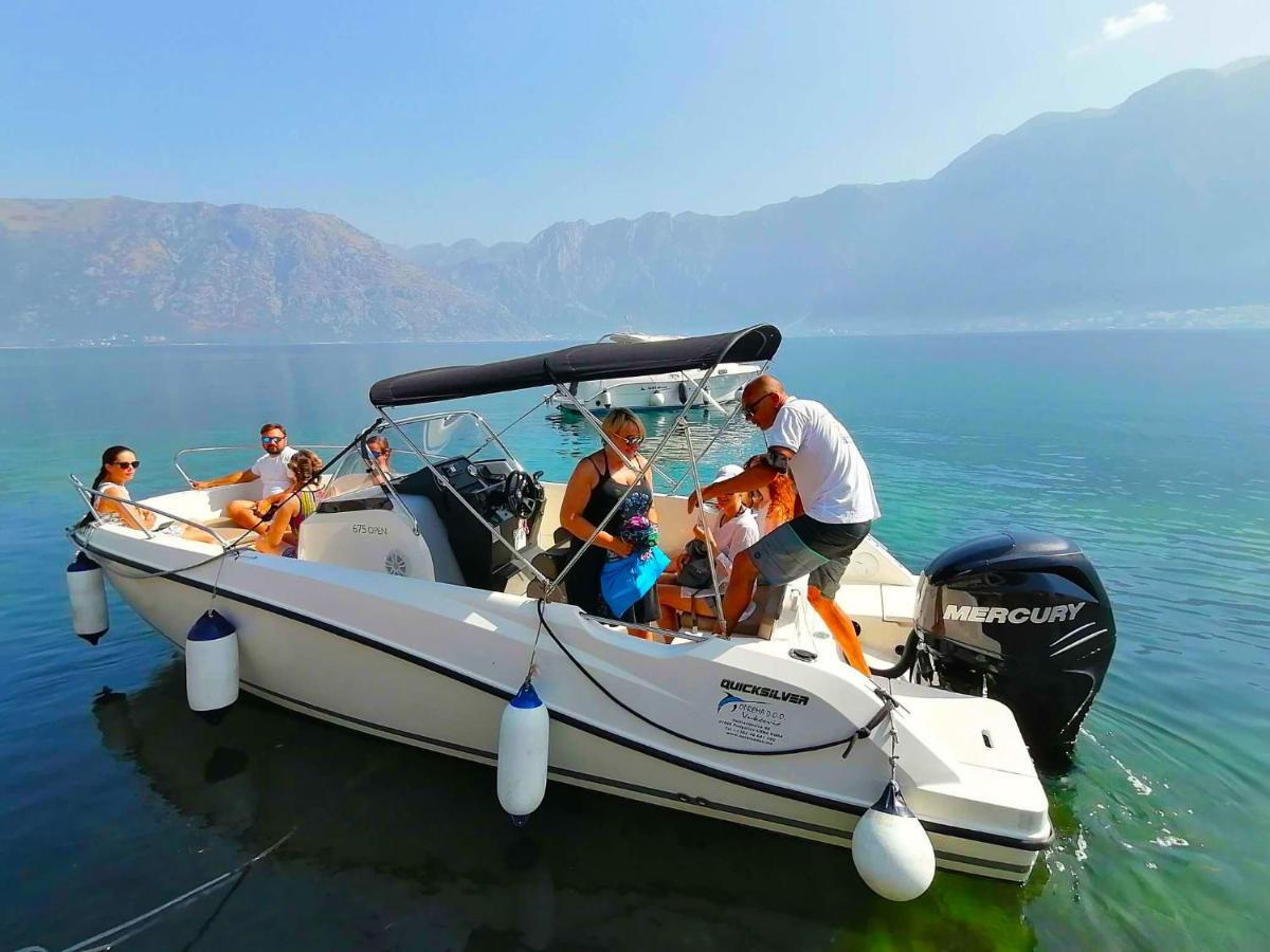Bay Of Kotor View Apartment With Pool Prčanj Extérieur photo